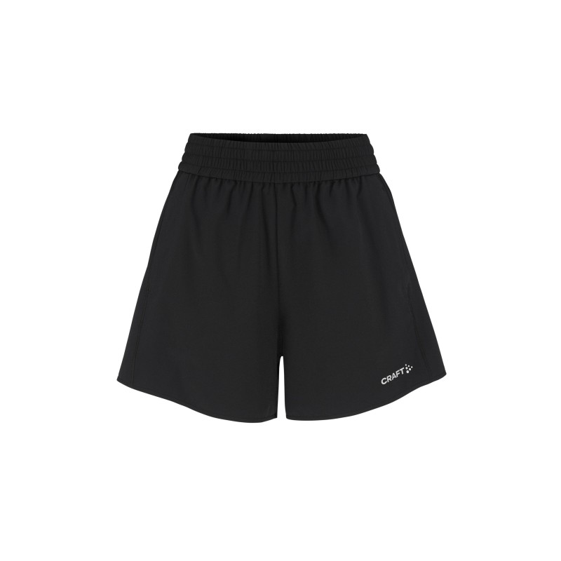 Lahke ženske kratke hlače CRAFT za fitness, trening in prosti čas. Raztegljiv material in udoben kroj za maksimalno udobje. Na voljo v AS Sport Outlet.