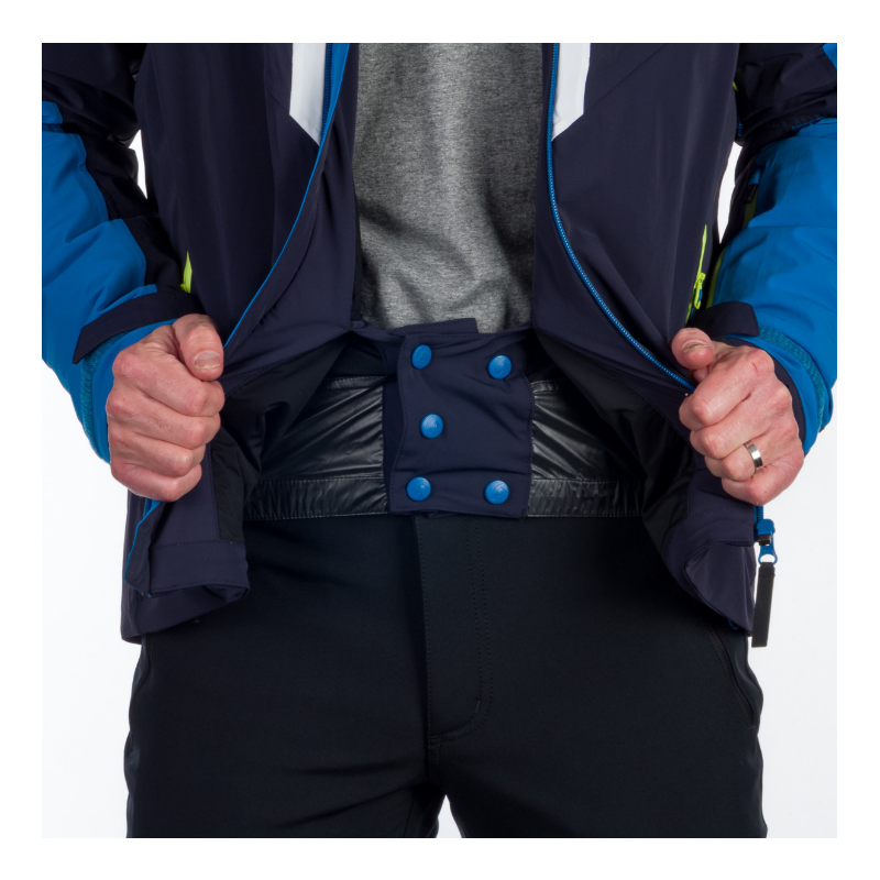 Moška smučarska jakna NORTHFINDER STEPHAN združuje 10K/10K vodoodporno zaščito, izolacijo PrimaLoft® Eco Black in RECCO® varnostni sistem. Popolna izbira za zahtevne smučarje, ki želijo toplino, udobje in varnost v vseh zimskih razmerah.