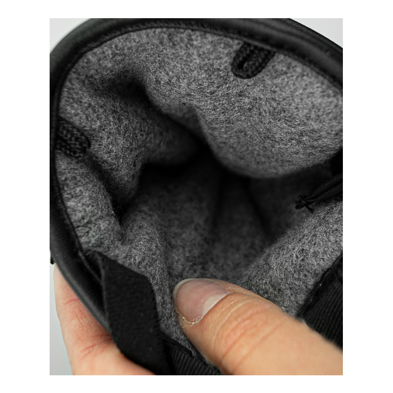 Reusch Andy R-TEX® – elegantne moške smučarske rokavice iz kozjega usnja z R-LOFT™ izolacijo. Vodoodporne, tople in udobne. Popolne za zimske športnike!