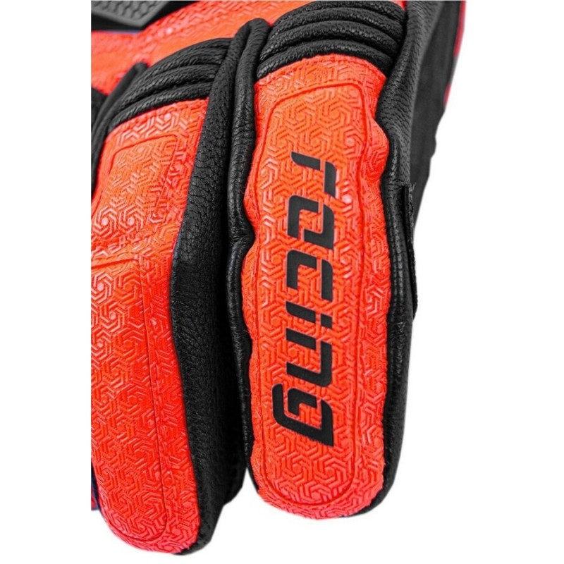 Reusch Worldcup Warrior SC – profesionalne moške smučarske rokavice z zaščito členkov, usnjenim oprijemom in PrimaLoft® Gold izolacijo. Popolne za ekstremno smučanje!