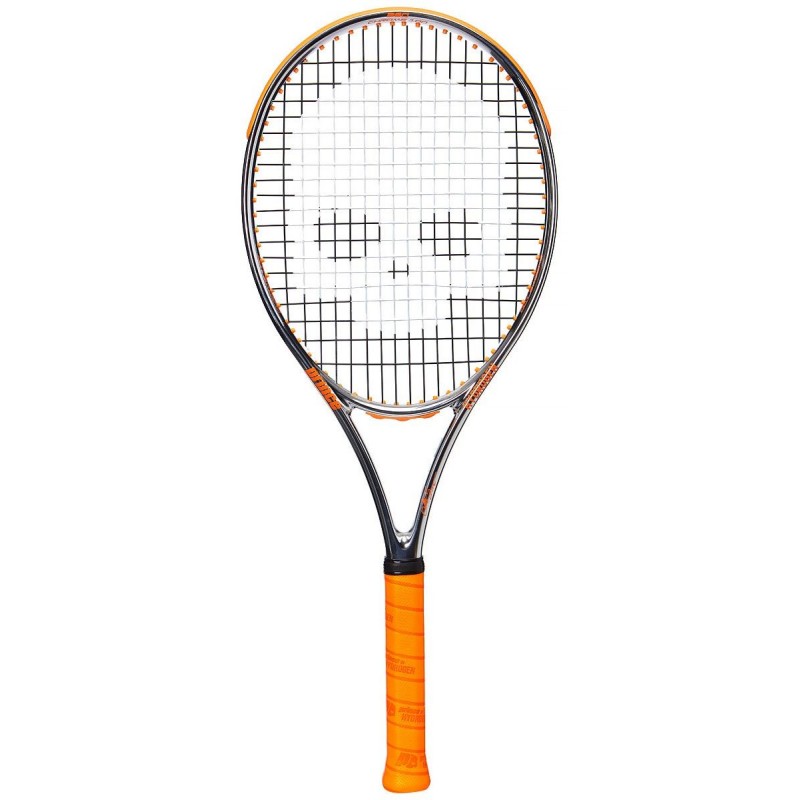 Chrome 100 280g je odlična izbira za igralce srednjega razreda, ki želijo igrati agresiven tenis. Lopar krepi zmogljivost pri servisu, hkrati pa ima in prinaša visoko dozo kontrole.