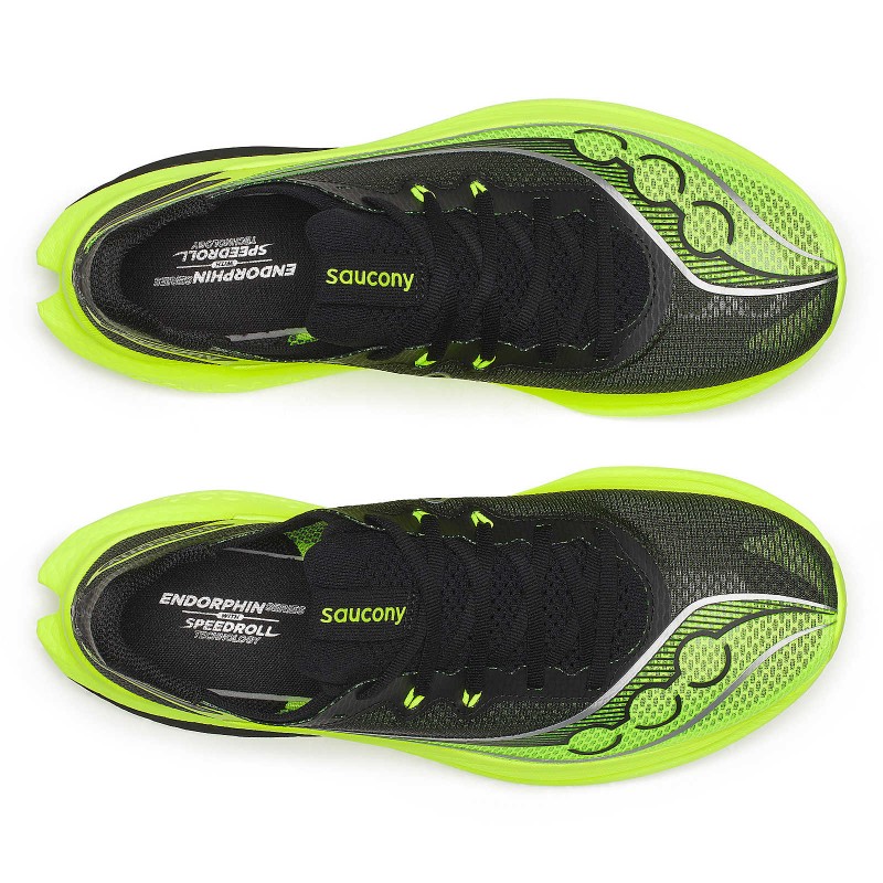 Elite moške tekaške superge Saucony Endorphin Pro 5 s karbonsko ploščo. Maksimalen povratek energije in hitrost za maraton ter tekmovanja. Naroči pri AS Sport Outlet.