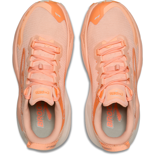 BROOKS Caldera 8 ženske trail superge nudijo vrhunsko DNA LOFT v3 blaženje, stabilnost in odličen oprijem TrailTack Green podplata. Idealne za ultra trail in dolge razdalje.