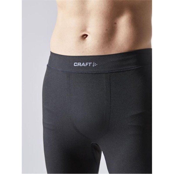 Moške termo podhlače Craft Active Intensity nudijo odlično odvajanje vlage, hitro sušenje in ergonomsko prileganje za intenzivne treninge v mrazu. AS Sport Outlet.