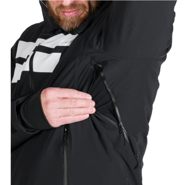 Moška smučarska jakna NORTHFINDER VALERIO ponuja 10K/10K vodoodporno zaščito, toplo izolacijo PrimaLoft® Eco Black in PFC-free obdelavo. Snežni pas, snemljiva 3D kapuca in vodoodporne YKK® zadrge za brezskrbne dni na snegu.