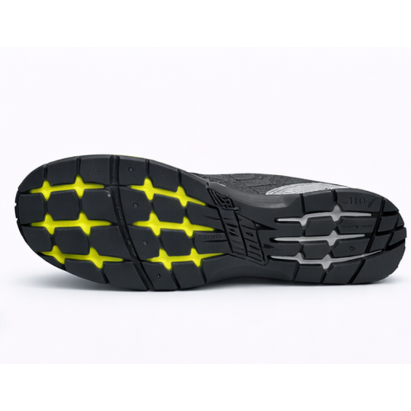 Moške fitness superge INOV8 F-LITE 250 za CrossFit, dvigovanje uteži in intenzivne treninge. Le 250 g, 3 mm drop, stabilen oprijem in maksimalna agilnost. Idealne gym superge za resne treninge.