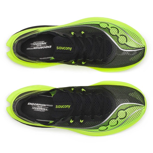 Elite moške tekaške superge Saucony Endorphin Pro 5 s karbonsko ploščo. Maksimalen povratek energije in hitrost za maraton ter tekmovanja. Naroči pri AS Sport Outlet.