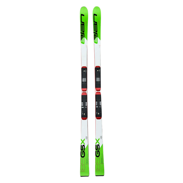 Vrhunske tekmovalne veleslalomske smuči ELAN GSX Master z Arrow tehnologijo in Titanalom. Natančnost, hitrost in stabilnost za master smučarje – AS Sport Outlet.
