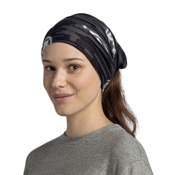 Topla in vsestranska BUFF® tuba Nedre Graphit nudi zaščito pred soncem, vetrom in mrazom. Idealna za tek, smučanje, pohodništvo in outdoor aktivnosti.
