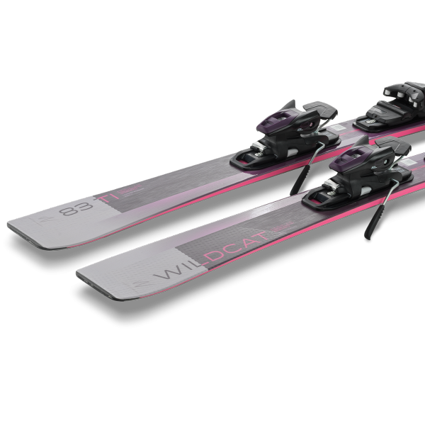 Ženske smuči Elan Wildcat 83 Ti 2025/26 – hitre, natančne in stabilne smuči s titanlom za popoln nadzor na urejenih progah. Preizkusite moč in eleganco. AS Sport Outlet.
