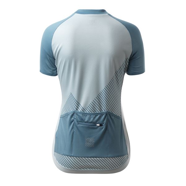 Ženski kolesarski dres ELAN BIKE V1 BLUE W izstopa z modernim modrim odtenkom in dinamičnim športnim dizajnom. Lahek, zračen in raztegljiv material omogoča odlično prileganje ter učinkovito odvajanje vlage, kar zagotavlja udobje tudi med daljšimi in zahtevnejšimi vožnjami.