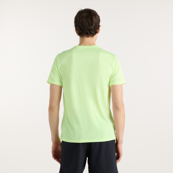 Moška športna majica New Balance Sport Essentials T-Shirt lahka in zračna majica s kratkimi rokavi za trening in prosti čas.