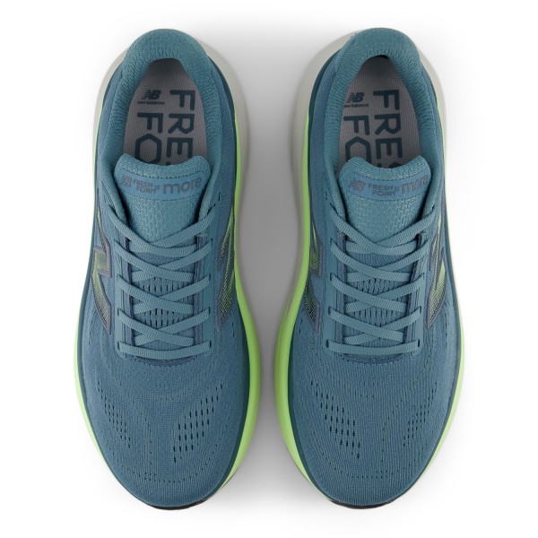 Moške tekaške superge New Balance Fresh Foam X More V6, izjemno udobni in mehki tekaški copati z maksimalnim blaženjem za dolge razdalje.