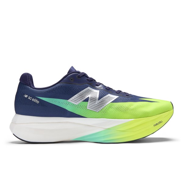 Moške tekaške superge New Balance SC Elite, ultralahki tekmovalni copati s karbonsko ploščo in vrhunskim blaženjem za hitre teke in maratone.