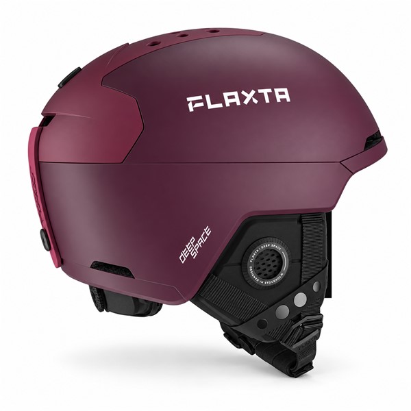 Vrhunska smučarska čelada FLAXTA DEEP SPACE v elegantni slivovo vijolični barvi PLUM. Hibridna konstrukcija In-Mold in ABS, 100 % reciklirana EPS-sredica, prilagodljiva podloga FoamFit, izolacija PrimaLoft® Gold, magnetna zaponka Fidlock® in nastavljivo prezračevanje zagotavljajo kakovostno zaščitno funkcionalnost, udobje in sodoben športni videz.