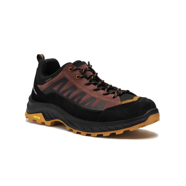 Garsport Giau LOW nizki treking čevlji z Vibram podplatom, so vodoodporni in zračni. Idealni za gorske trekinge, pristope in aktivnosti na prostem tudi za mesto. Zahvaljujoč nepremočljivi in ​​zračni podlogi stopala ostanejo suha.