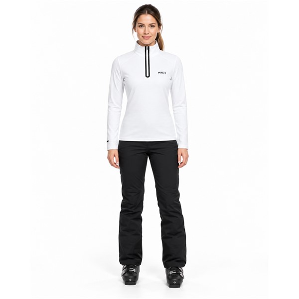 Ženski tehnični smučarski puli HALTI JAAKO WHITE v elegantni beli barvi s kontrastno črno zadrgo. Lahek material Active Dry Sport Knit iz 94 % recikliranega poliestra in 6 % elastana, mrežasto strukturirana notranjost ter visok ovratnik zagotavljajo učinkovito odvajanje vlage, zračnost in svobodo gibanja pri smučanju, pohodništvu in drugih športnih aktivnostih.
