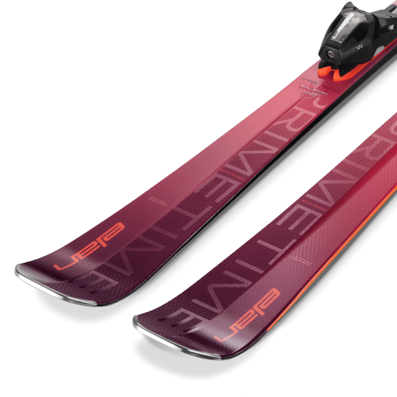 Ženske smuči Elan Primetime N°4 W PS ELW 11.0 so zasnovane za smučarke, ki iščejo stabilnost, natančnost in udobje na urejenih smučarskih progah. Model je prilagojen ženskemu stilu smučanja, kar omogoča enostaven nadzor in gladek prehod med zavoji