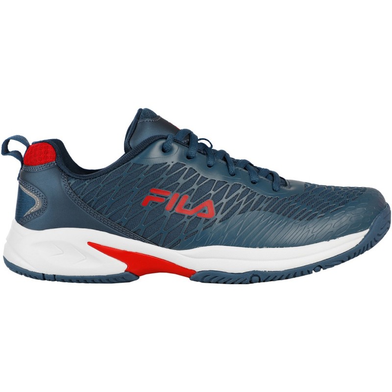 Copati TPM CROSS COURT, kultne znamke FILA, so odlična izbira za tenis. Zgornji del obutve je zelo
zračen, navkljub temu pa je še vedno izredno odporen.