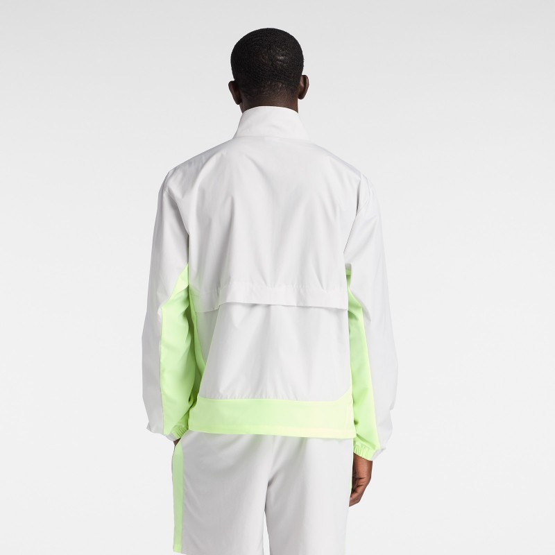 Tekaška jakna New Balance Fast Days Jacket – lahka, zračna in funkcionalna jakna za tek.