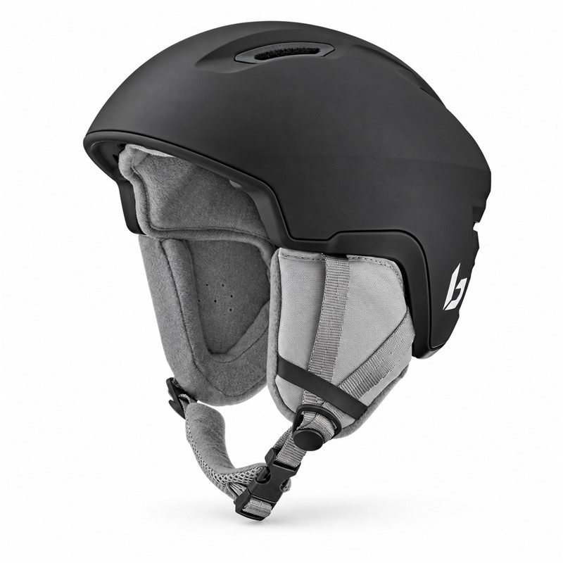 Smučarska čelada BOLLÉ ATMOS PURE v elegantni mat črni barvi BLACK MATTE. Lahka konstrukcija In-Mold, zaščitna tehnologija AViD Progressive EPS, sistem Click-To-Fit™, devet pasivnih prezračevalnih odprtin, 3D ušesne blazinice in odstranljiva notranja podloga zagotavljajo udobje, zaščitno funkcionalnost in športen videz.