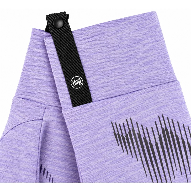 Originalne tehnične rokavice BUFF® DryFlx® G DFX Iris v privlačni rožnati barvi. Funkcionalna raztegljiva konstrukcija, 360° odsevni elementi, ergonomsko prileganje, toplotno udobje in dober oprijem. Primerne za cestni tek, gorski tek, pohodništvo, nordijsko hojo, sprehode in športne aktivnosti v hladnejšem vremenu.
