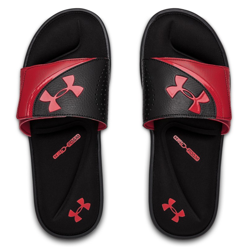 Moški natikači UA M IGNITE  z tehnologijo Performance 4D Foam®. Spominska pena ne samo da je izjemno udobna, ampak tudi pomaga pri odpravljanju pritiska na noge po vadbi. Izdelana je iz dveh slojev Performance 4D Foam® za izjemno udobje.