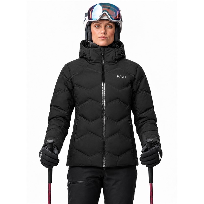 Ženska smučarska puhovka HALTI Nordic Arcty II Black v elegantni črni barvi P99 Black. Napredna brezšivno varjena izolacijska konstrukcija Microtherm Arcty, sintetična izolacija Microtherm Thermofill iz 100 % recikliranega poliestra in vodoodporen material X-Welded zagotavljajo učinkovito zaščito pred mrazom in vlago. Jakna ima vodni stolpec 15.000 mm, zračnost 15.000 g/m²/24 h, fiksno nastavljivo kapuco, prezračevalne odprtine, vodoodbojno sprednjo zadrgo in notranjo snežno zaščito.