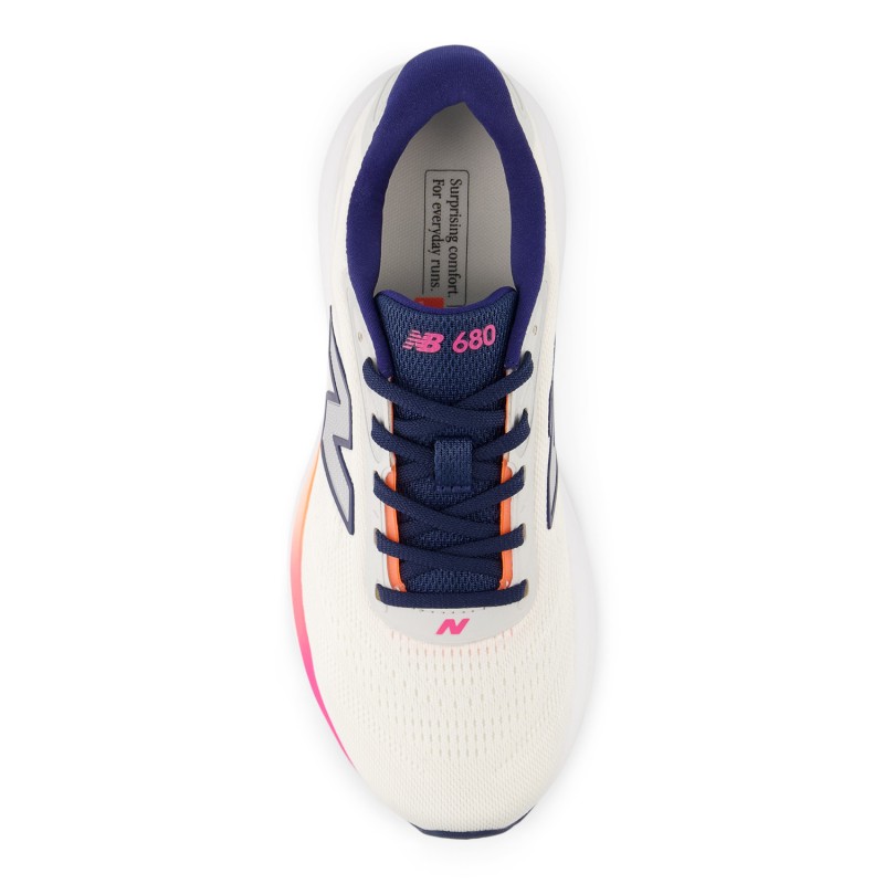Ženske tekaške superge New Balance Fresh Foam X 680 V9, lahka in zračna športna obutev z naprednim blaženjem za udoben tek.