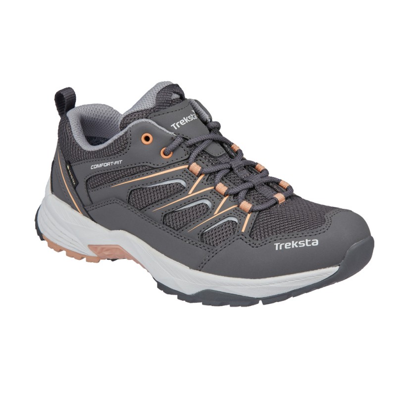 Nizek pohodni čevelj z Gore-TEX membrano, zato je čevelj nepremočljiv, vseeno pa skozi mikropore v membrani odvaja odvečno vlago. Tako je v najboljši meri poskrbljeno za udobje vaših nog, tudi na daljših in vremensko spremenljivih turah.
