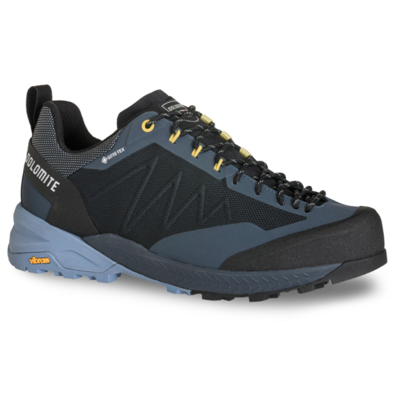 Lahki ženski pohodni čevlji DOLOMITE Crodarossa Tech GTX z GORE-TEX membrano in Vibram® Megagrip podplatom. Idealni za approach ture, pohodništvo in tehničen teren – AS Sport Outlet.